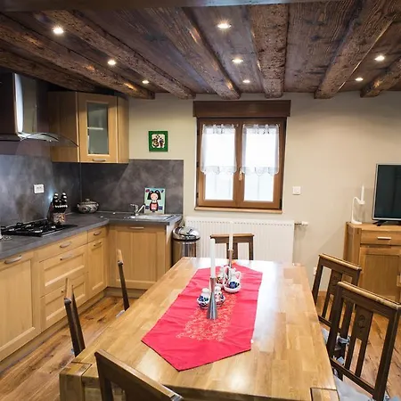 La Petite Maison